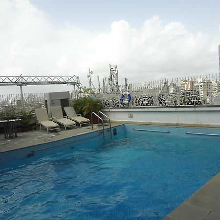 Ramee Guestline Hotel Juhu Mumbai Exterior foto